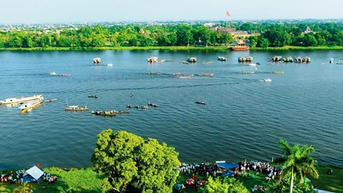 Hue City Leveraging Collaborative Advantages for Tourism Development