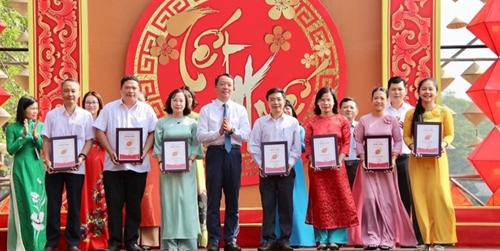 Closing ceremony of Tet Hue 2024 program