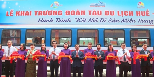Inauguration of Hue - Da Nang tourism train