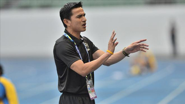Kiatisuk không còn được tin dùng, do thất bại trong việc đưa bóng đá Thái Lan đến Olympic và VCK World Cup
