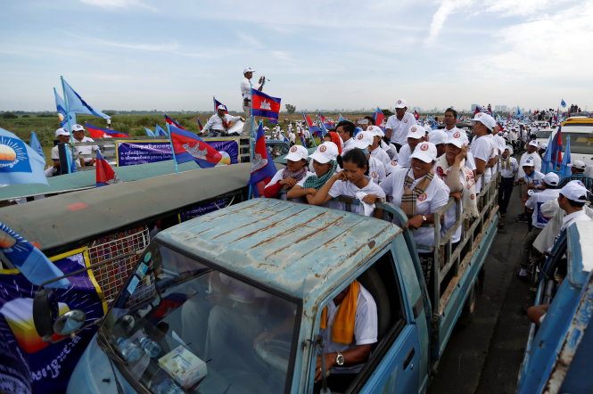 Campuchia nóng ngay trong ngày đầu vận động tranh cử 