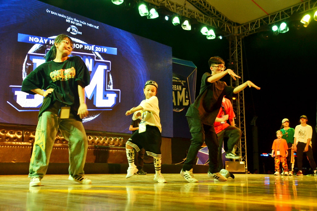 The festival has offered the Hue youngsters the chances to show their passion for hip-hop.