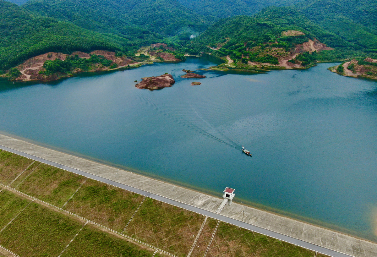 Thuy Yen lake is picturesque as seen from above