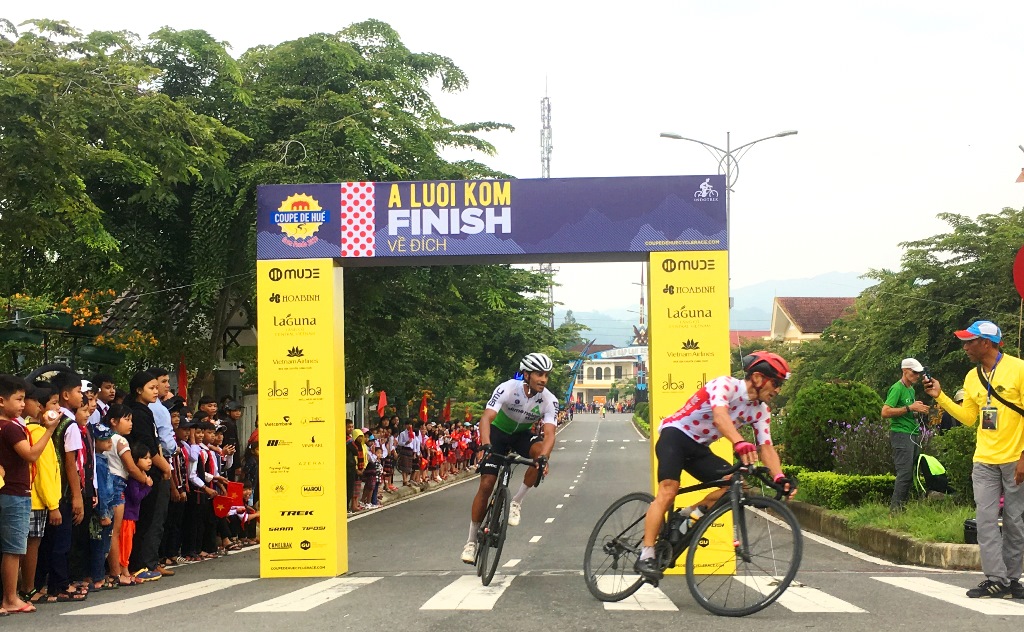 Javier Sarda was first at the A Luoi finish line and returned to finish in Phu Van Lau