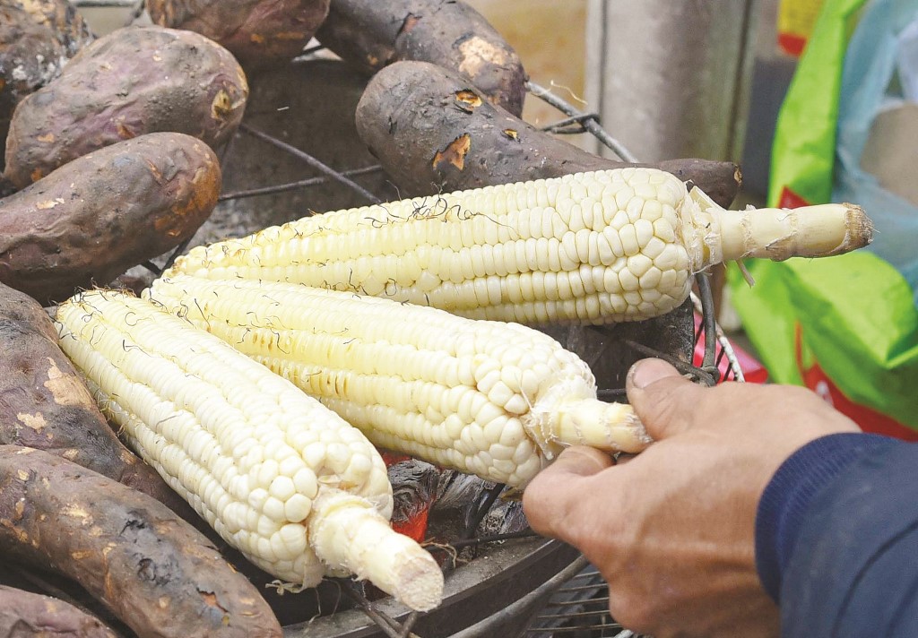 Boiled and grilled corn – the tasty and healthy dishes