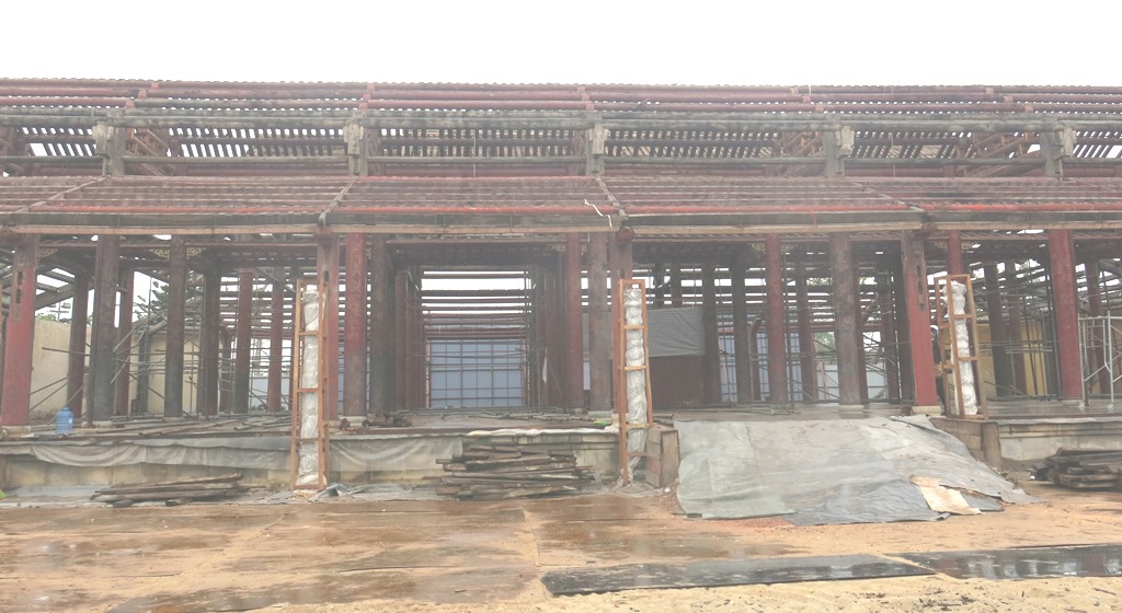 Thai Hoa Palace being dismantled for restoration