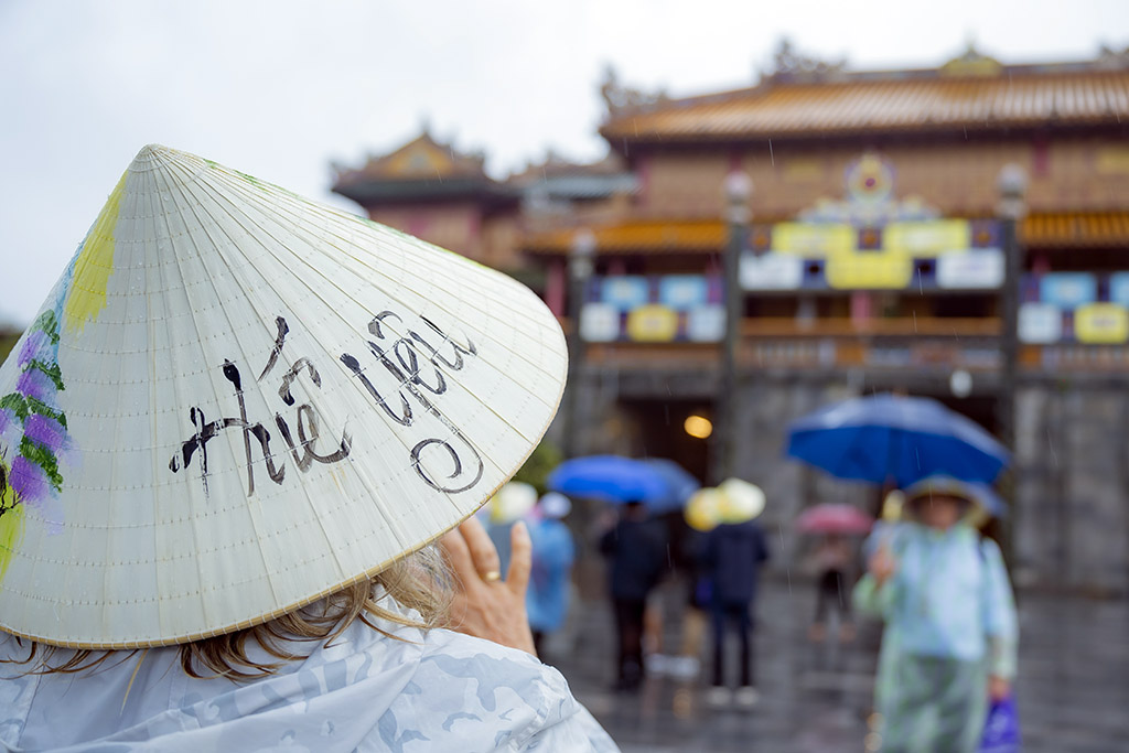 Tourists will take this meaningful gift back to their hometown to promote Hue’s beauty