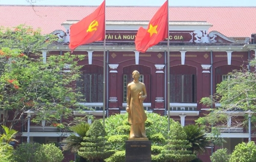 Promoting the value of Uncle Ho s relics system in Hue