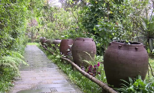 Kể chuyện sông Hương bằng gốm cổ