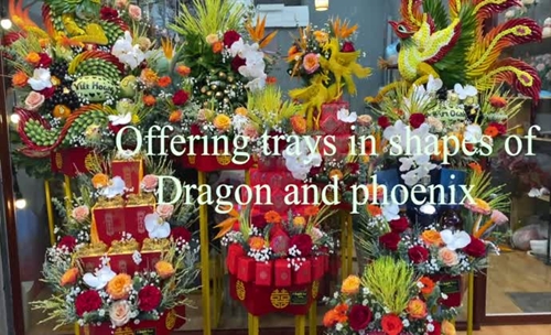 Offering trays in shapes of Dragon and phoenix