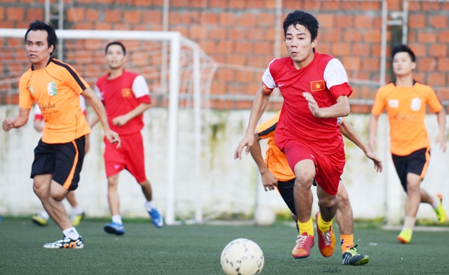 FC Tân Kỳ vô địch giải bóng đá Hội CĐV SLNA tại Huế