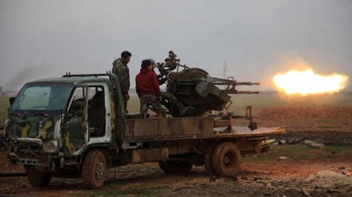 Quân đội Syria ra tay, nhắm đến thành trì Raqqa của IS