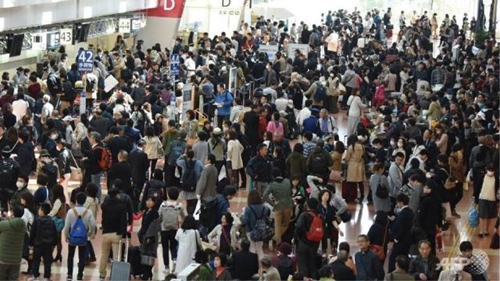 Nhật Bản 16 000 khách mắc kẹt tại sân bay do sự cố máy tính