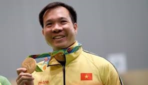 Hoàng Xuân Vinh được Chủ tịch nước tặng Huân chương Lao động hạng Nhất