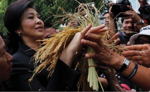 Chính quyền quân sự  cựu Thủ tướng Yingluck tìm kiếm sự ủng hộ của nông dân