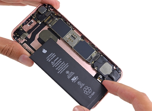 Apple hướng dẫn kiểm tra iPhone 6s trong diện phải thay pin