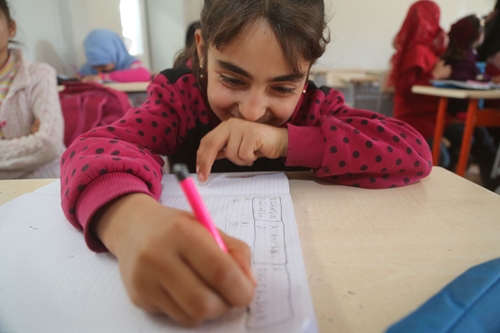 EU tài trợ 34 triệu USD hỗ trợ giáo dục cho trẻ tị nạn ở Thổ Nhĩ Kỳ