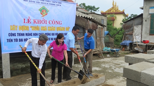 Khởi công xây dựng “Ngôi nhà khăn quàng đỏ” cho em Nguyễn Thị Ái Vân