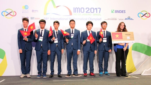 Việt Nam đoạt 4 Huy chương vàng Olympic Toán quốc tế 2017