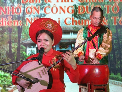 Official website of Huyen Tran Cultural Center launched