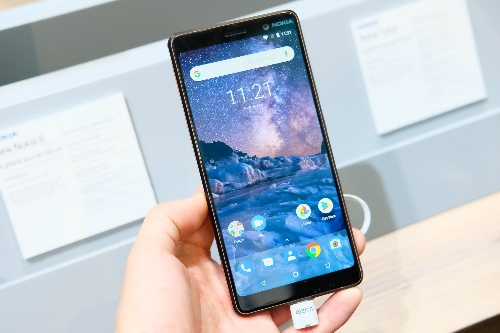 Nokia 7 Plus màn hình tràn viền sắp về Việt Nam, giá 10 triệu đồng