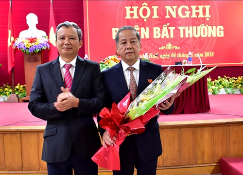 Mr Phan Ngoc Tho elected Deputy Secretary of the Provincial Party Committee and Chairman of the Provincial People s Committee