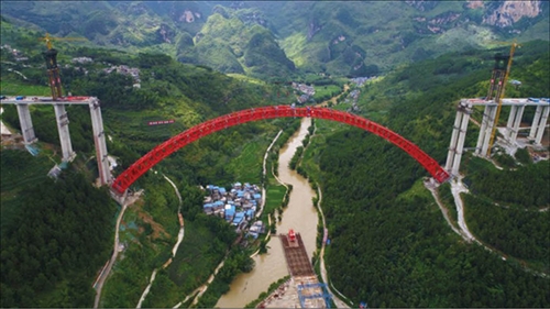 Trung Quốc xây dựng cầu vòm dài nhất thế giới