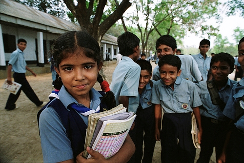 Ngân hàng thế giới hỗ trợ Bangladesh phát triển hệ thống giáo dục trung học