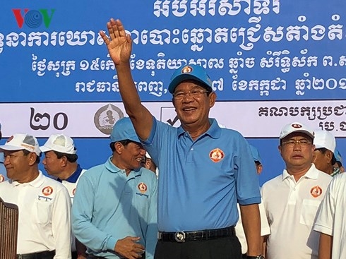 Nhân dân Campuchia vui mừng với kết quả bầu cử Quốc hội Khóa VI