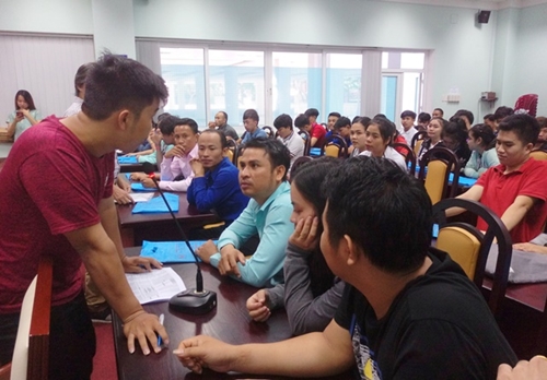 Hue University receives Laos students in the academic year 2018 - 2019