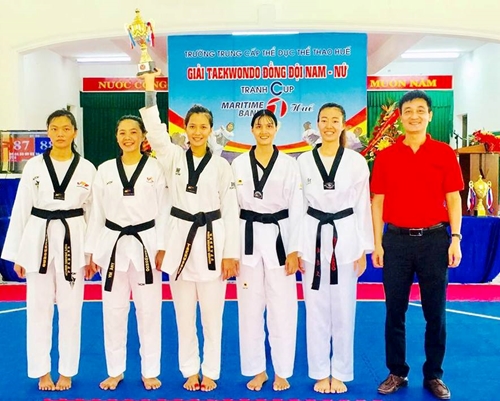 Taekwondo Huế tăng cường cọ xát trước thềm ĐHTT toàn quốc