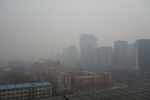 Trung Quốc 74 thành phố “nghẹt thở” vì ô nhiễm không khí