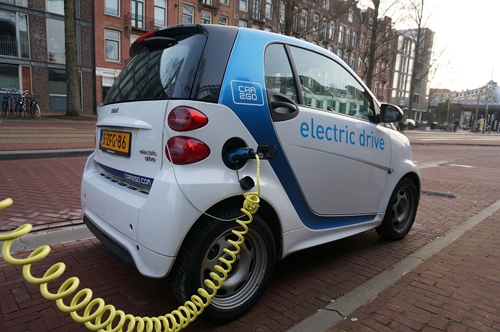 Đức đầu tư gần 60 tỷ Euro vào ô tô điện và xe tự lái