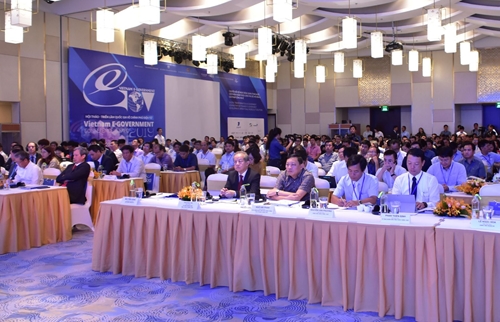 National e-Government Conference is opened in Hue