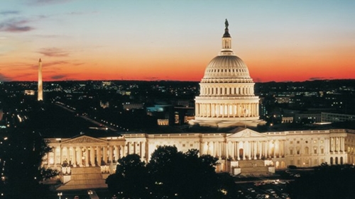 Hạ viện Mỹ thông qua biện pháp tạm thời giúp chính phủ tránh đóng cửa