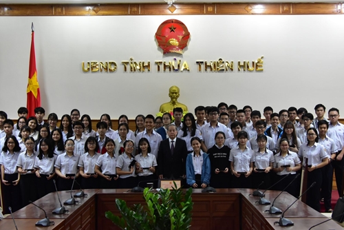 3 students of Hue win First Prize Award of the National Excellent Student Competition