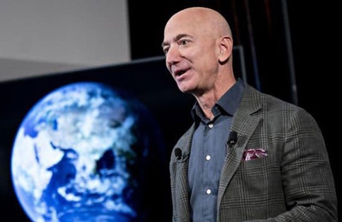 Tỉ phú Jeff Bezos góp 10 tỉ USD chống biến đổi khí hậu