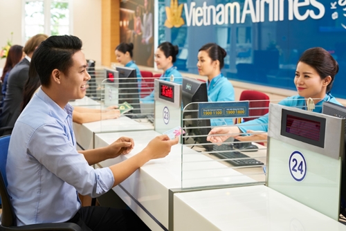 Vietnam Airlines miễn điều kiện hạn chế thay đổi ngày bay cho khách từ Côn Đảo nối chuyến qua TP HCM, Cần Thơ