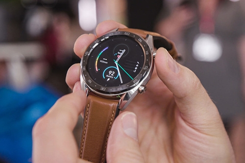 Huawei Watch GT 2 giúp theo dõi độ bão hòa oxy trong máu
