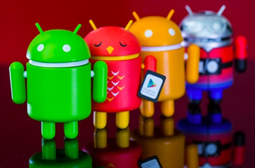 Google hoãn ra Android 11