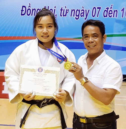 Quỳnh Như lần thứ tư liên tiếp giành HCV giải vô địch Judo trẻ toàn quốc
