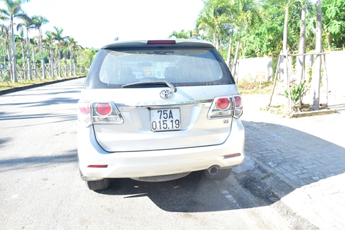 Lật tẩy “chiêu trò” lái xe ké trốn các chốt kiểm dịch chở người từ Đà Nẵng ra Huế