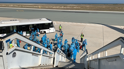Chuyến bay đầu tiên đón người Việt về nước từ quốc đảo Cyprus và Saudi Arabia