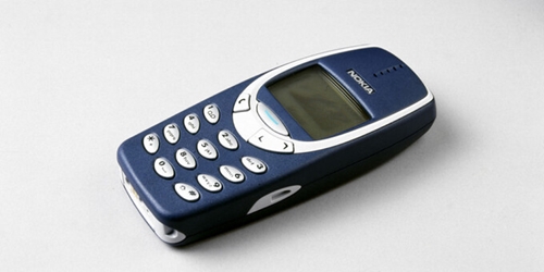 Điện thoại cục gạch Nokia 3310 tròn 20 tuổi