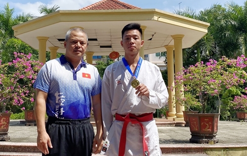 Karatedo Huế “xuất lộ” VĐV tiềm năng sau giải vô địch trẻ quốc gia