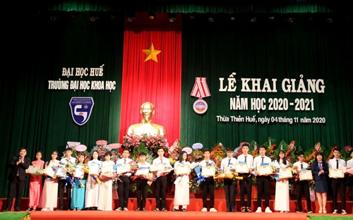 University of Sciences, Hue University More than 760 new students enter new academic year
