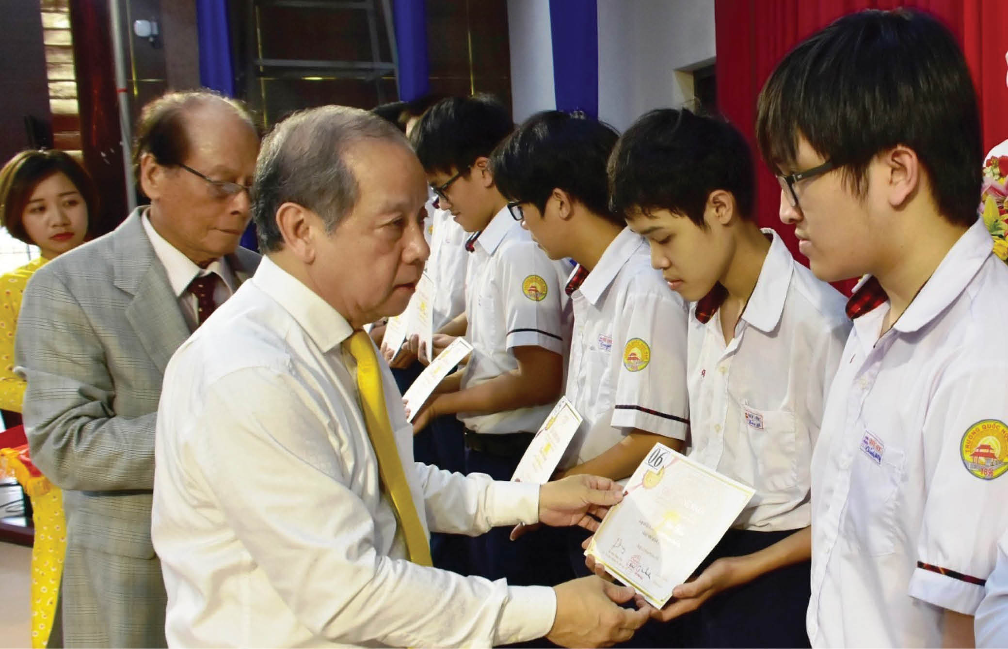 Xây dựng xã hội học tập nhằm chấn hưng nền giáo dục ở Việt Nam  SO GIAO  DUC TIEN GIANG