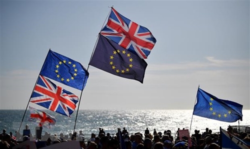 Anh và EU nhất trí bản dự thảo thỏa thuận thương mại lịch sử
