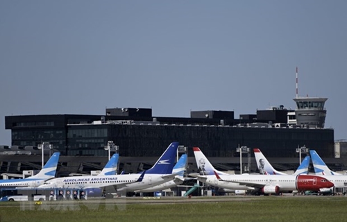 ICAO Lưu lượng hàng không toàn cầu giảm 60 trong năm 2020