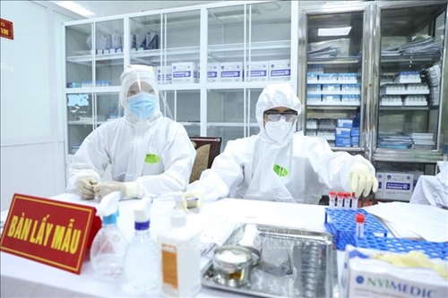 Sáng 5 3, bắt đầu tuyển tình nguyện viên thử nghiệm vắc xin Made in Vietnam thứ 2